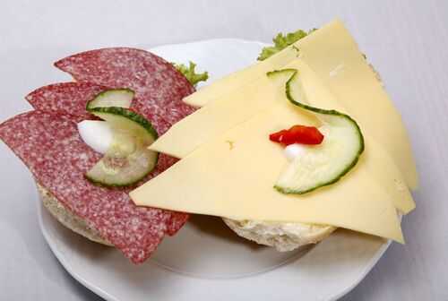 halbes belegtes Bröchten halbes belegtes Bröchten