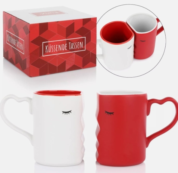 FunX Kaffeetassen Küssende Tassen 2er Set - Geschenke für Frauen und Männer FunX Kaffeetassen Küssende Tassen 2er Set - Geschenke für Frauen und Männer